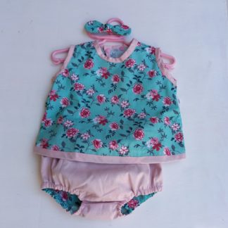 Conjunto menina 3 pçs ZR floreado : bata, tapa fraldas e faixinha de cabelo