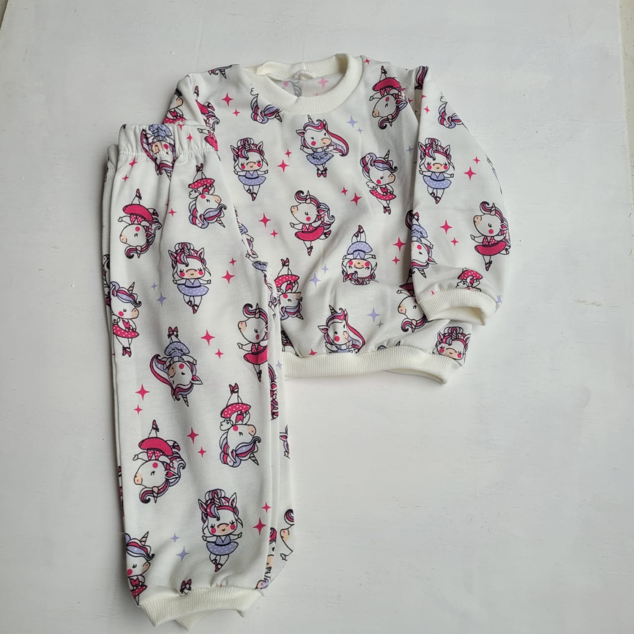 Pijamas Zia Ro -Conforto que abraça a noite - Imagem 4